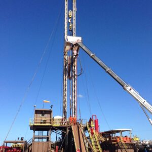 SERVIÇO DE PERFURAÇÃO DE POÇOS RIG OIL 1000HP