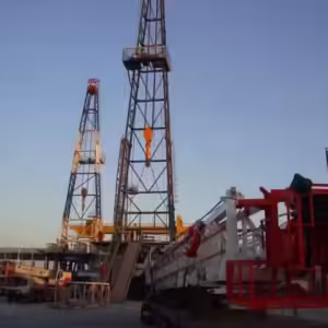 SERVIÇO DE PERFURAÇÃO DE POÇOS RIG OIL 650HP